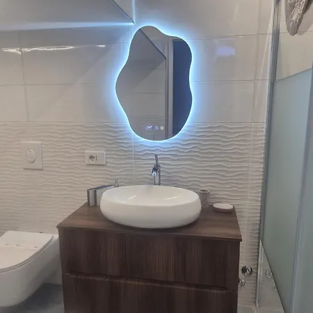 Erminia Appartement *